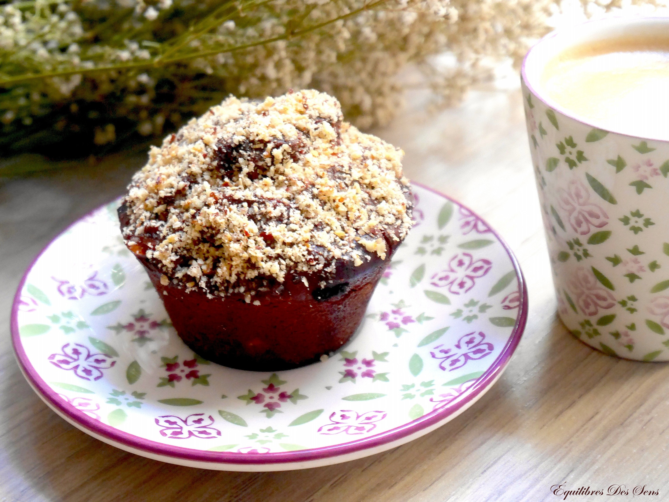 Version vegan et sans gluten des muffins chocolat-sarrasin ! Originale et savoureuse :-)