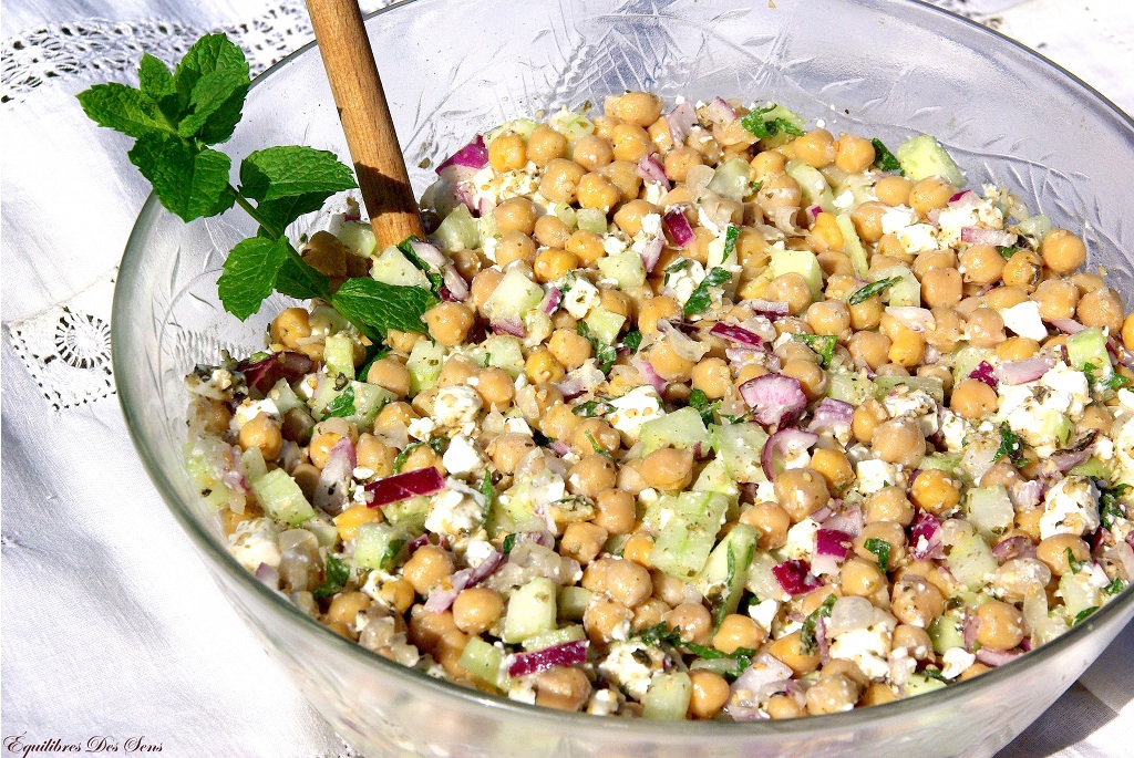 Une salade fraîche, croquante et savoureuse pour vos repas entre amis ou un déjeuner au bureau !